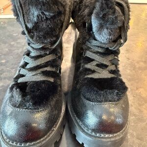 Women's Black Fur-Lined Boots